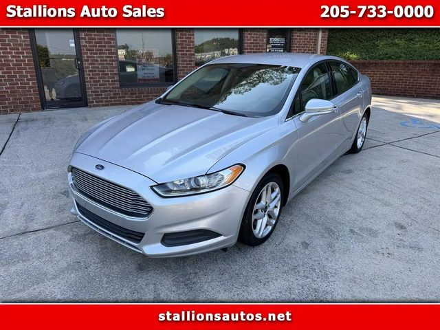 2016 Ford Fusion SE FWD photo