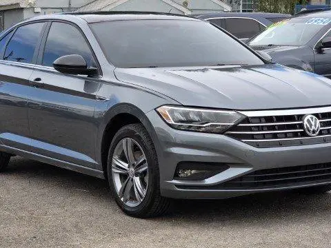 2019 Volkswagen Jetta R-Line FWD photo