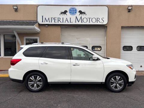 2018 Nissan Pathfinder SV 4WD photo