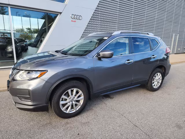 2018 Nissan Rogue SV AWD photo