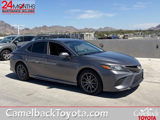 2018 Toyota Camry SE FWD photo