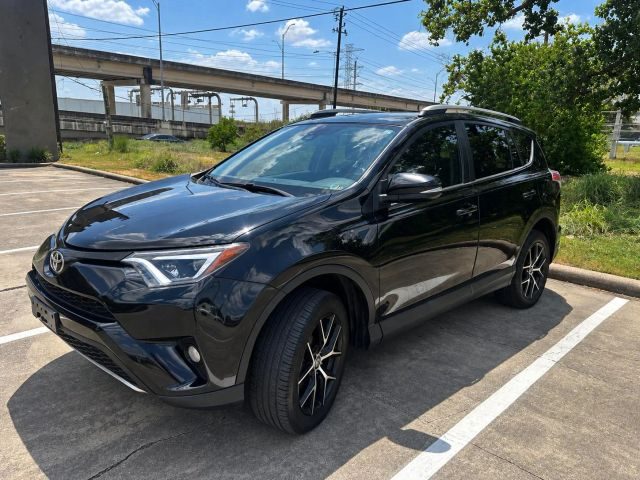 2018 Toyota RAV4 SE FWD photo