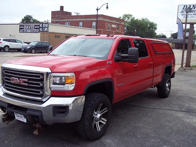 2015 GMC Sierra 2500HD SLE 4WD photo