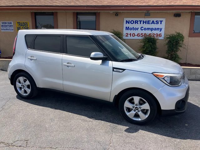 2019 Kia Soul Base FWD photo