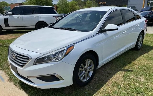 2017 Hyundai Sonata 2.4L FWD photo