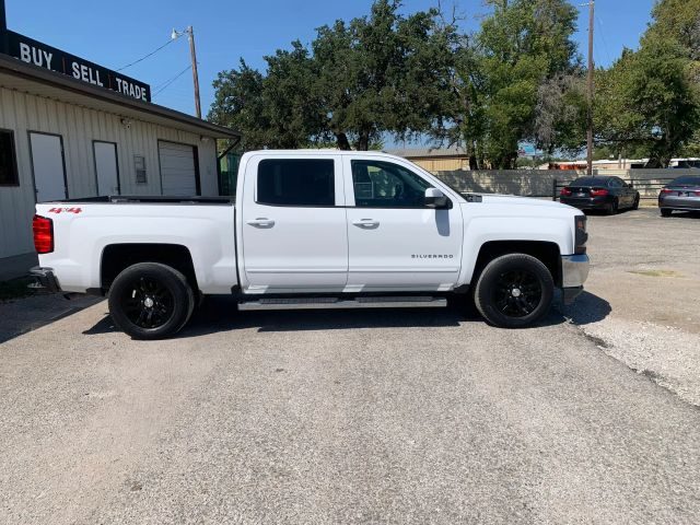 2018 Chevrolet Silverado 1500 LT 4WD photo