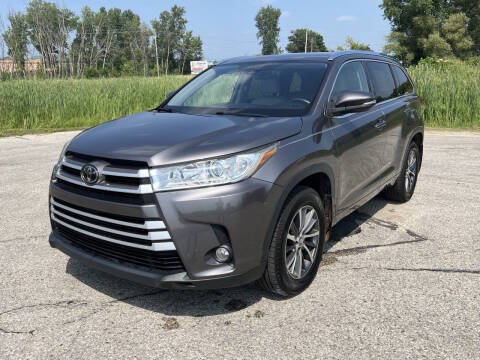 2018 Toyota Highlander XLE AWD photo