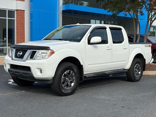 2017 Nissan Frontier PRO-4X 4WD photo