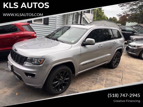 2018 Jeep Grand Cherokee Altitude 4WD photo