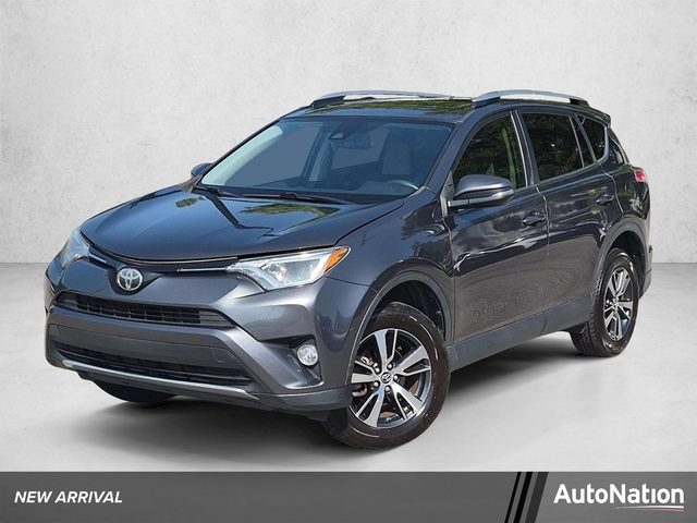 2018 Toyota RAV4 XLE FWD photo