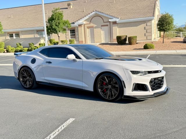 2018 Chevrolet Camaro ZL1 RWD photo