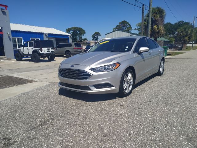 2018 Ford Fusion SE FWD photo