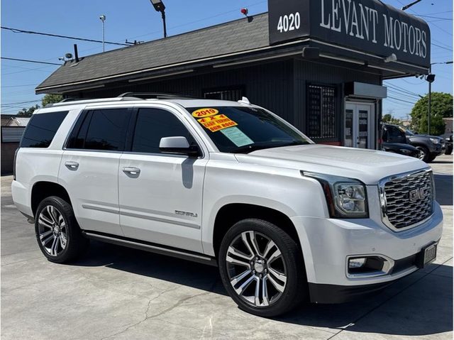 2019 GMC Yukon Denali RWD photo