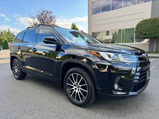 2018 Toyota Highlander SE AWD photo