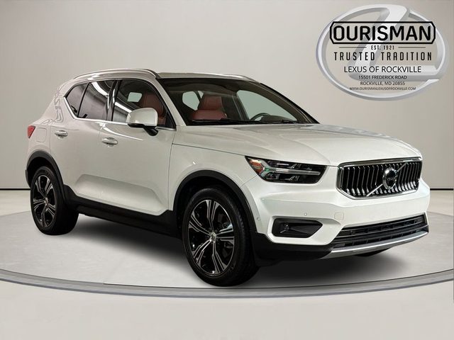 2019 Volvo XC40 Inscription AWD photo