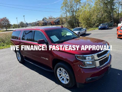 2019 Chevrolet Suburban LT 4WD photo