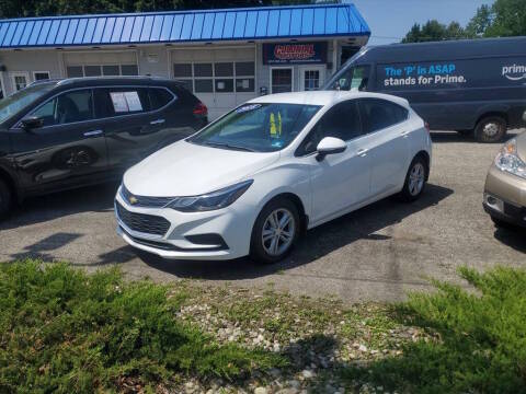 2018 Chevrolet Cruze LT FWD photo