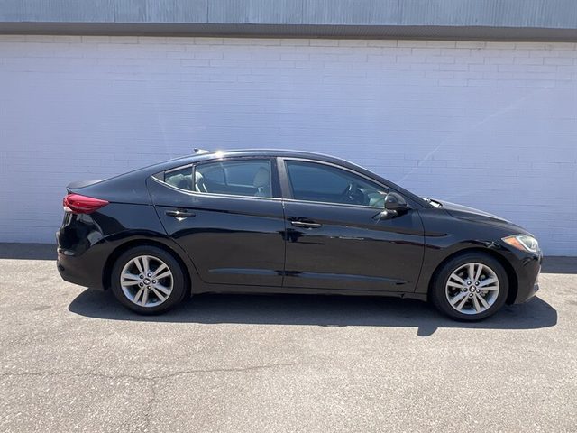 2017 Hyundai Elantra SE FWD photo