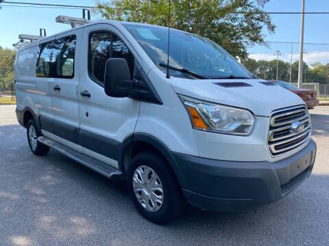 2017 Ford Transit Van RWD photo