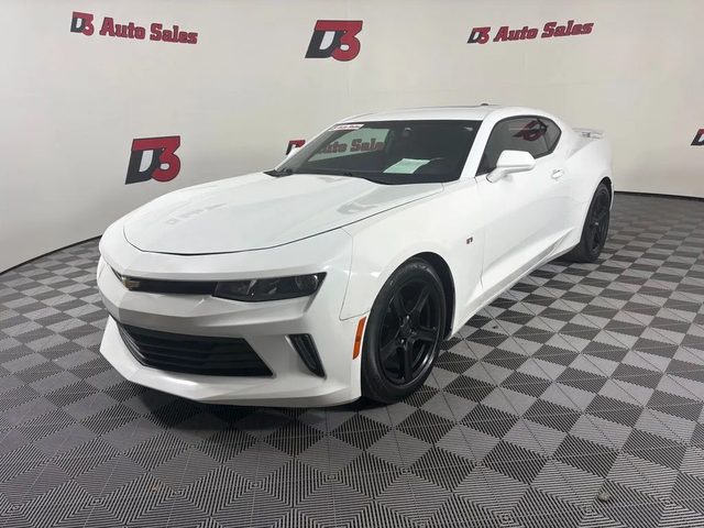 2018 Chevrolet Camaro 1LT RWD photo