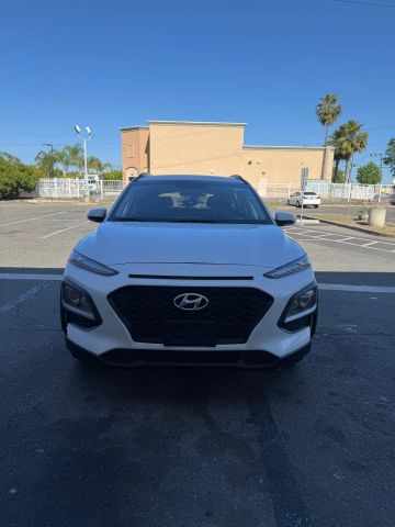 2018 Hyundai Kona SEL FWD photo