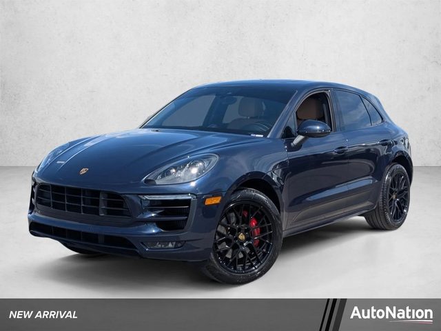 2018 Porsche Macan GTS AWD photo