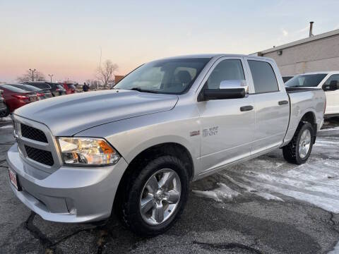 2018 Ram 1500 Express 4WD photo