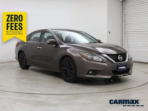 2017 Nissan Altima 2.5 SL FWD photo