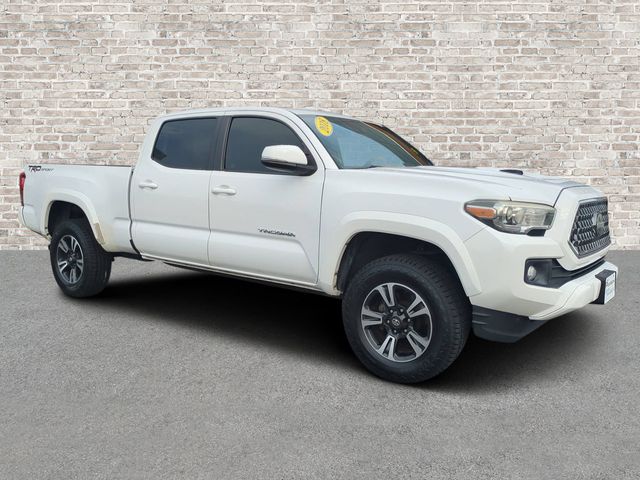 2018 Toyota Tacoma TRD Sport RWD photo