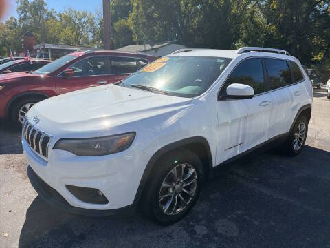 2019 Jeep Cherokee Latitude Plus FWD photo