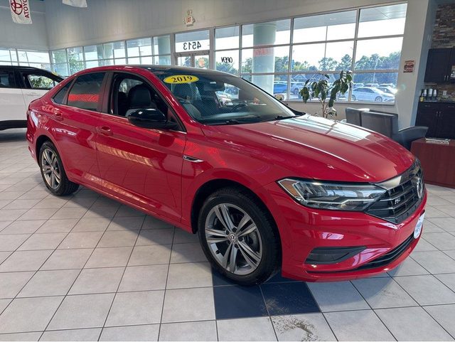 2019 Volkswagen Jetta R-Line FWD photo