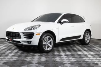 2018 Porsche Macan  AWD photo