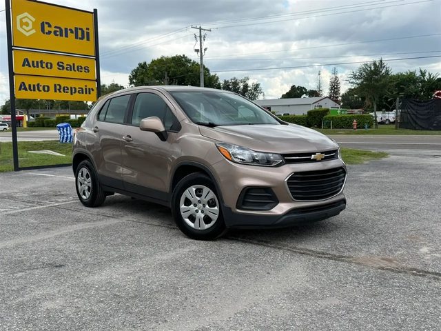2019 Chevrolet Trax LS FWD photo