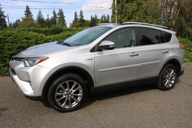 2016 Toyota RAV4 Limited AWD photo