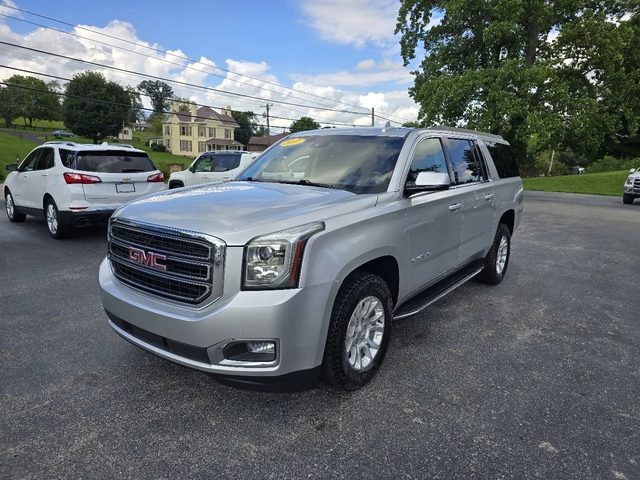 2017 GMC Yukon XL SLT 4WD photo
