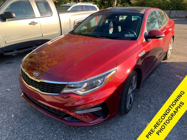 2019 Kia Optima S FWD photo