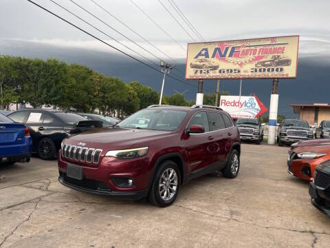2019 Jeep Cherokee Latitude Plus FWD photo