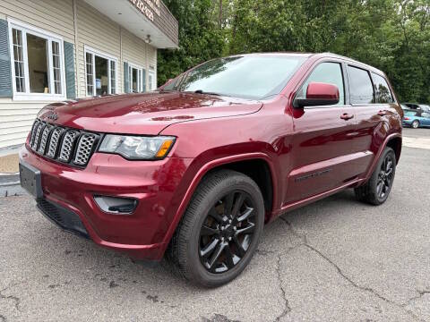 2018 Jeep Grand Cherokee Altitude 4WD photo