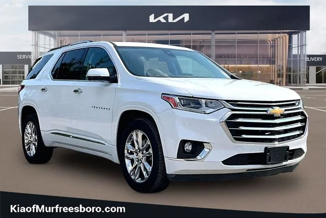 2019 Chevrolet Traverse High Country AWD photo