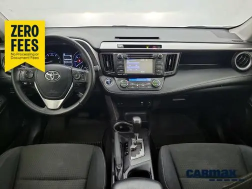 2018 Toyota RAV4 XLE FWD photo