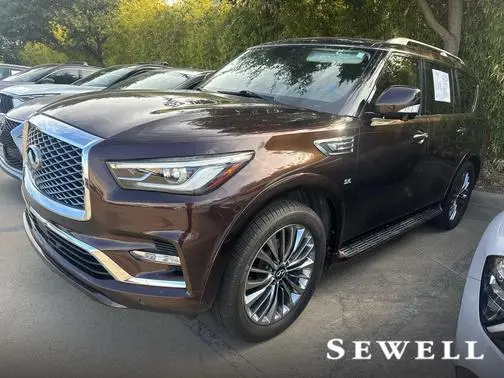 2018 Infiniti QX80 RWD photo