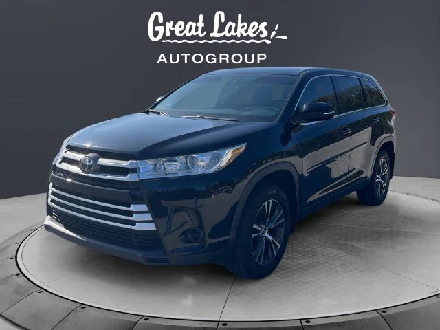 2018 Toyota Highlander LE AWD photo