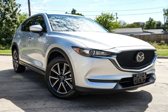 2018 Mazda CX-5 Touring FWD photo