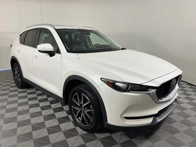 2018 Mazda CX-5 Touring FWD photo