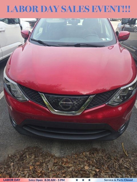 2018 Nissan Rogue Sport SV AWD photo