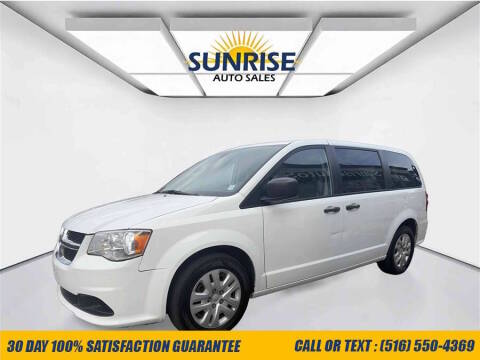 2019 Dodge Grand Caravan SE FWD photo