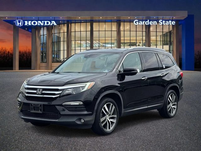 2016 Honda Pilot Touring AWD photo
