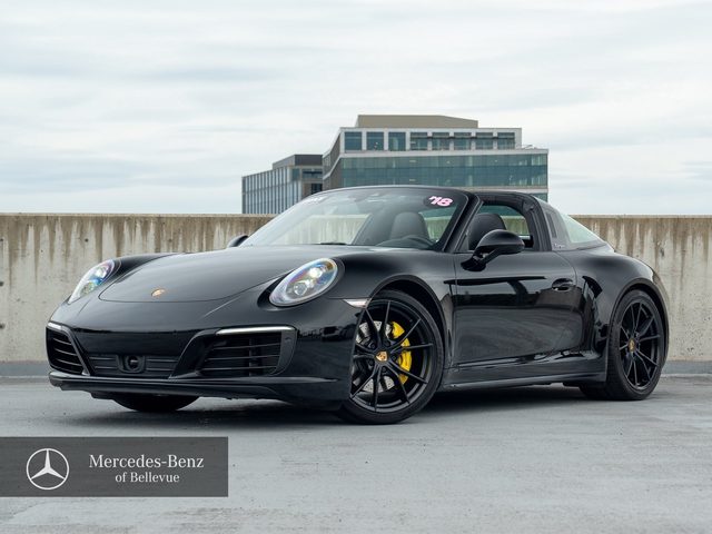 2018 Porsche 911 4S AWD photo