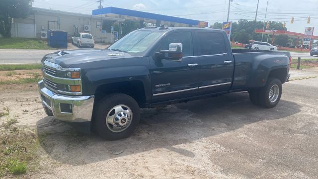 2019 Chevrolet Silverado 3500HD LTZ 4WD photo