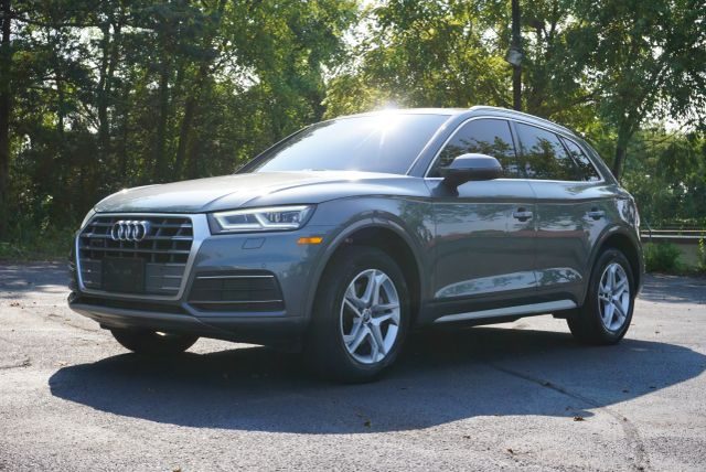 2018 Audi Q5 Tech Premium Plus AWD photo